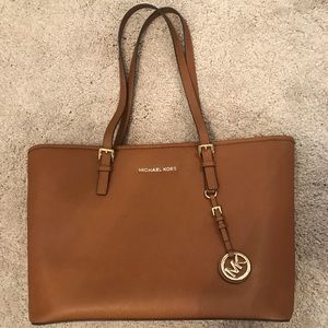 Michael Kors Tote